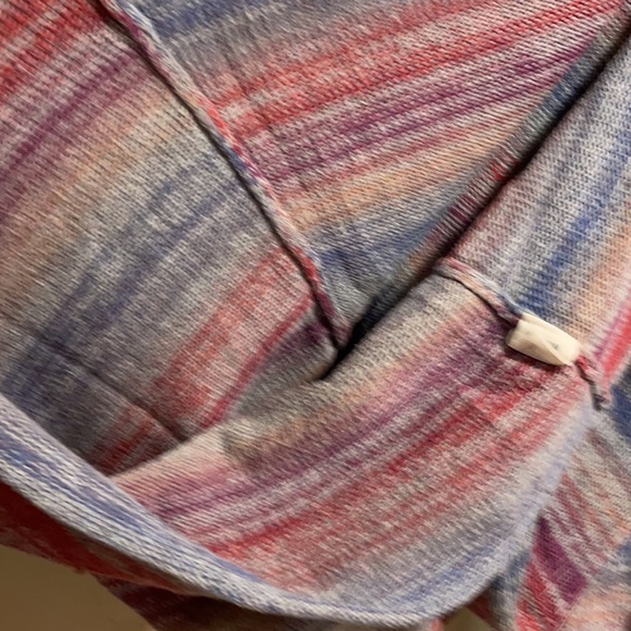 Love Rocks Medium sweater LNC - Picture 9 of 9